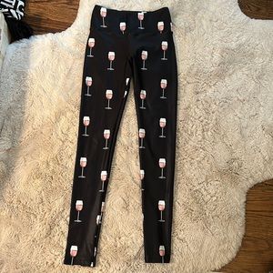 Goldsheep wine leggings - size small